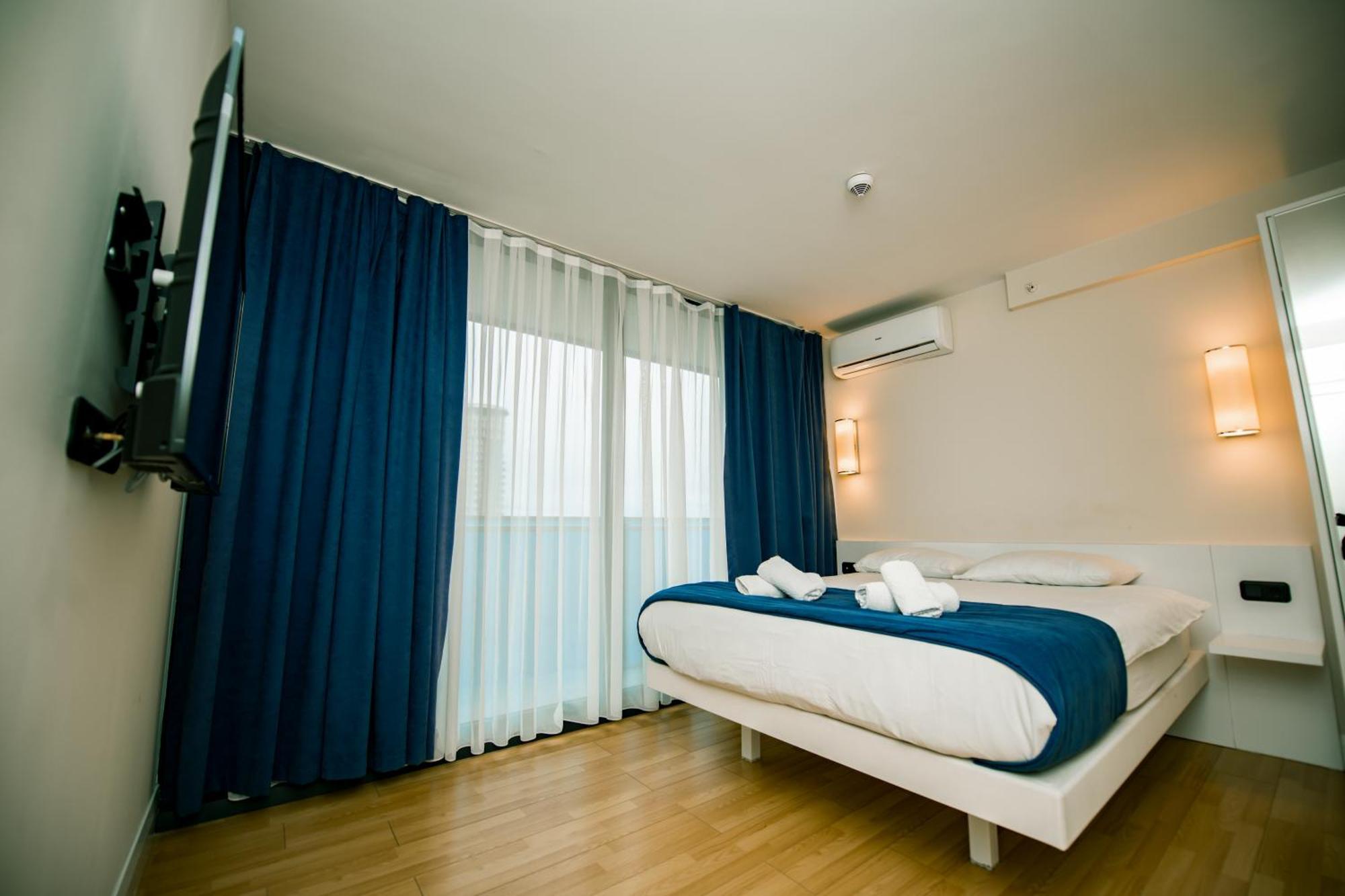 Sea View Apartments In Orbi City Batumi Exterior foto