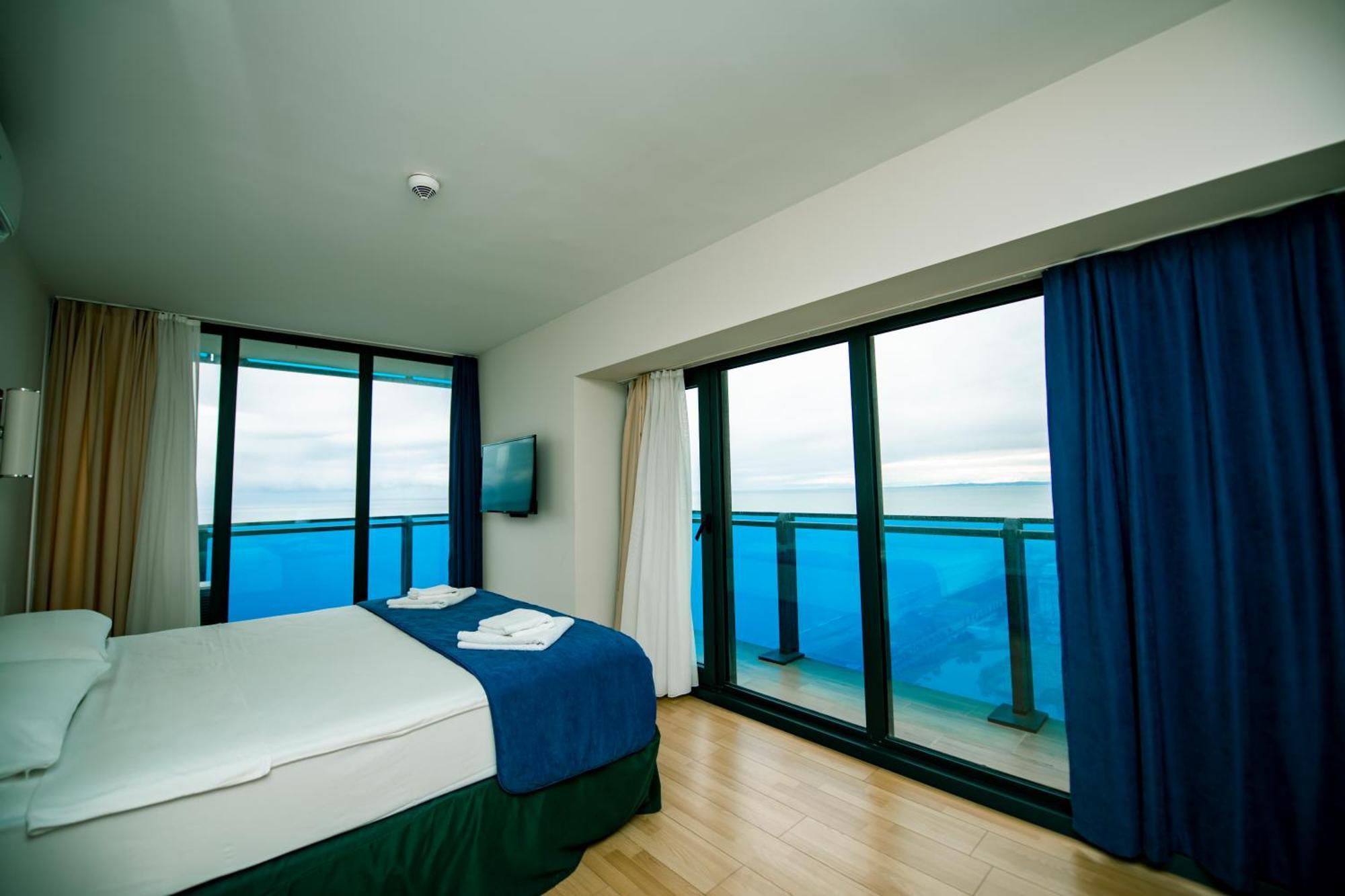 Sea View Apartments In Orbi City Batumi Exterior foto